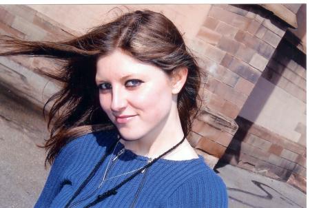 Moi avec les cheveux dans le vent!! lol